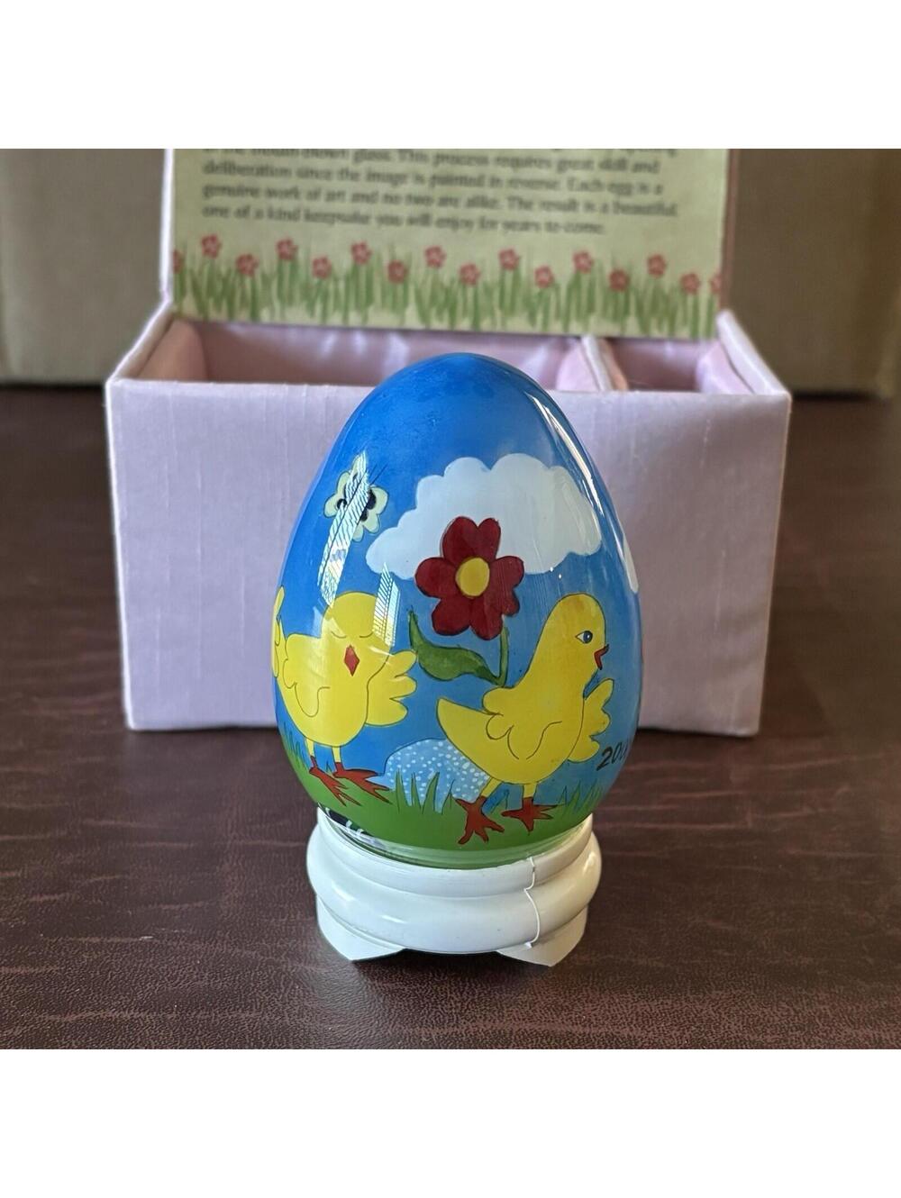 Li Bien Inside Painted Glass Egg Reverse Painting Chicks w/ Stand,‎ Card & Box